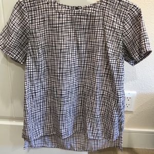 Short sleeved blouse